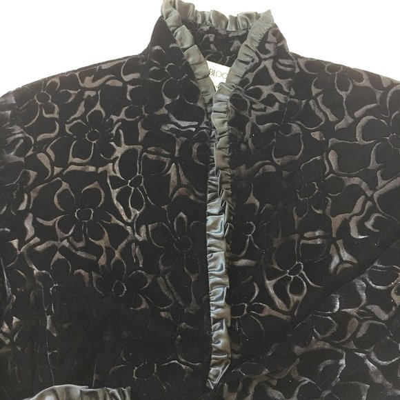 Noviello Bloom Black Velvet Victorian 90’s Jacket - Picture 4 of 12